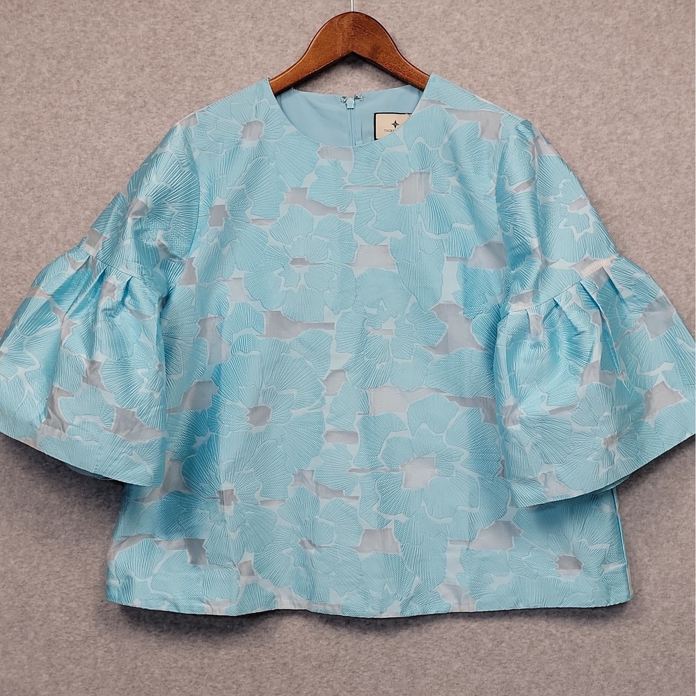 NEW Tuckernuck Blue Floral Jacquard Ruffle Bell Sleeve Lined Blouse Women's Sz L